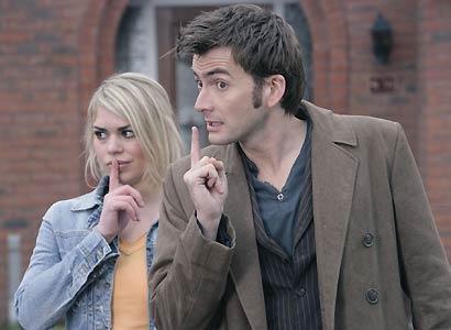 doctor-who-and-rose-tyler-badwolf-tenth-rose-1082174_410_300-thumb-jpg-d4068876d91c4c31f8d74a9f7c097825